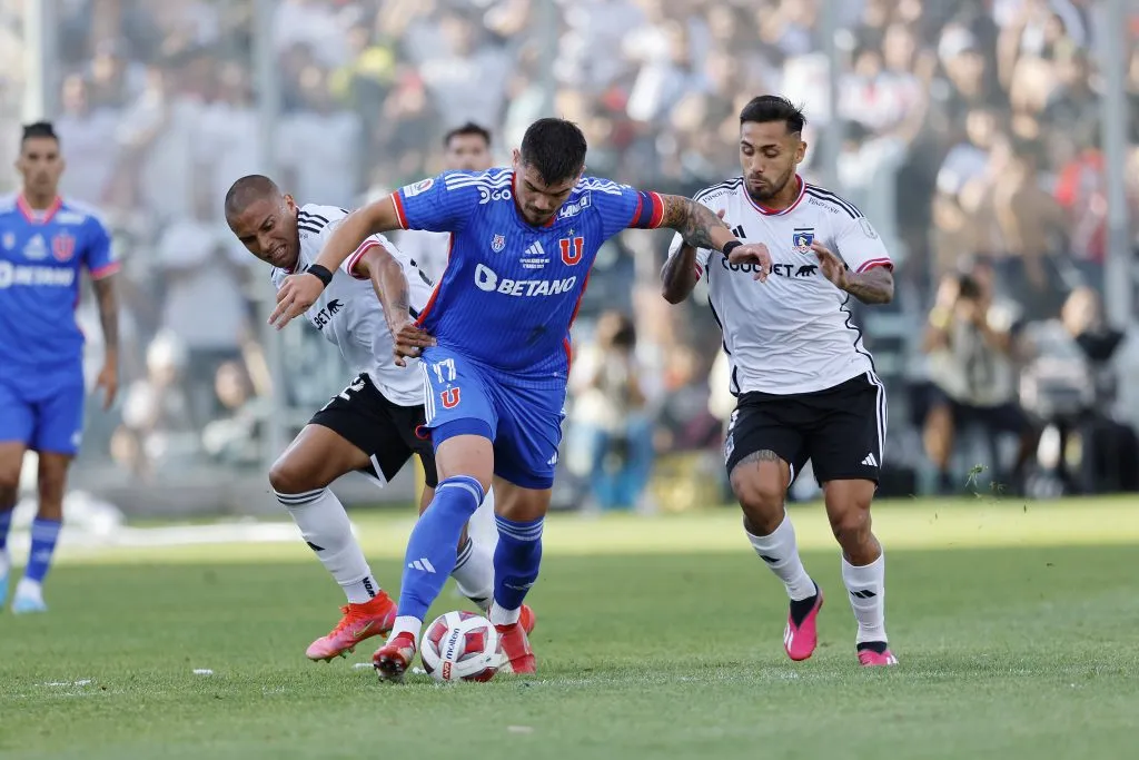 Casanova quiere contrato de capitán, la U le ofrece sueldo de suplente.