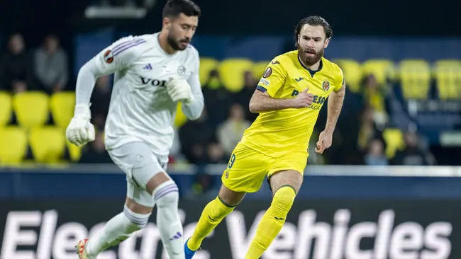 Ben Brereton Díaz fue titular y protagonista, pero nuevamente le anularon un gol, ahora en Europa League. Foto: Comunicaciones Villarreal.