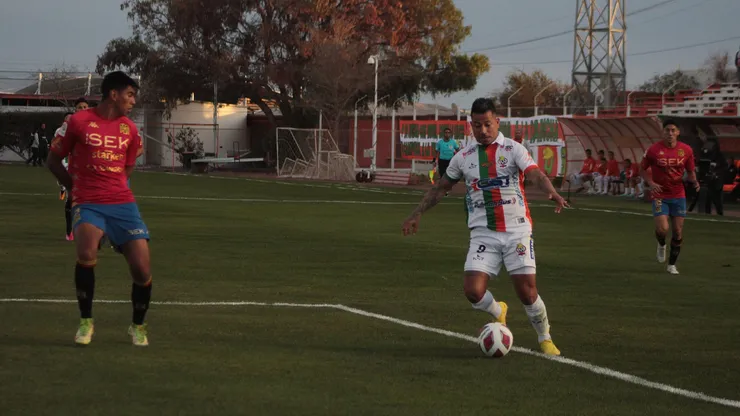 Cobresal tendrá uno de los duelos más importantes de su historia.