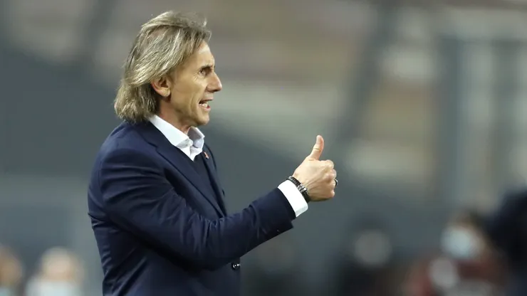 Gareca avanza para asumir en la selección chilena.