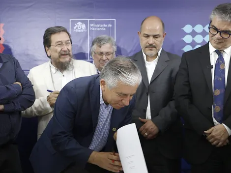 ¿Quiénes reciben los bonos del reajuste del sector público? Estos trabajadores son beneficiados