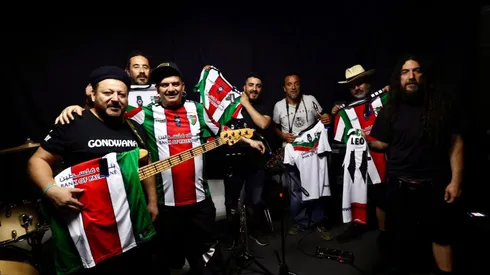 Gondwana invitó a Palestino a la sala de estudio.