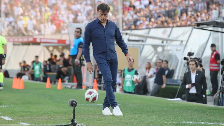 El director técnico de Colo Colo prepara su salida del club