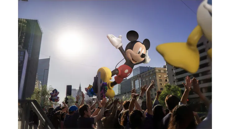 Los personajes que estarán en la Paris Parade 2023