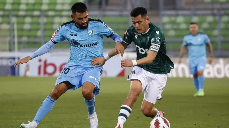 Wanderers e Iquique luchan por el ascenso.