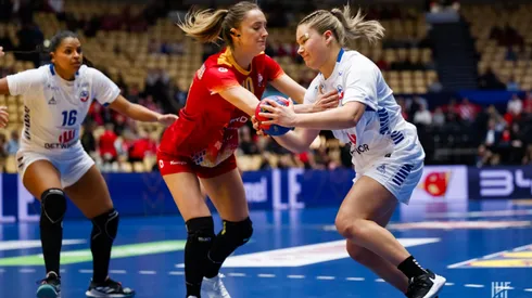 Las Lobas se estrenaron en el Mundial Femenino de Balonmano en Dinamarca.