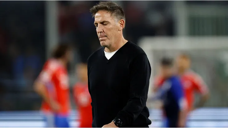 Eduardo Berizzo rechaza primer ofrecimiento tras dejar La Roja.