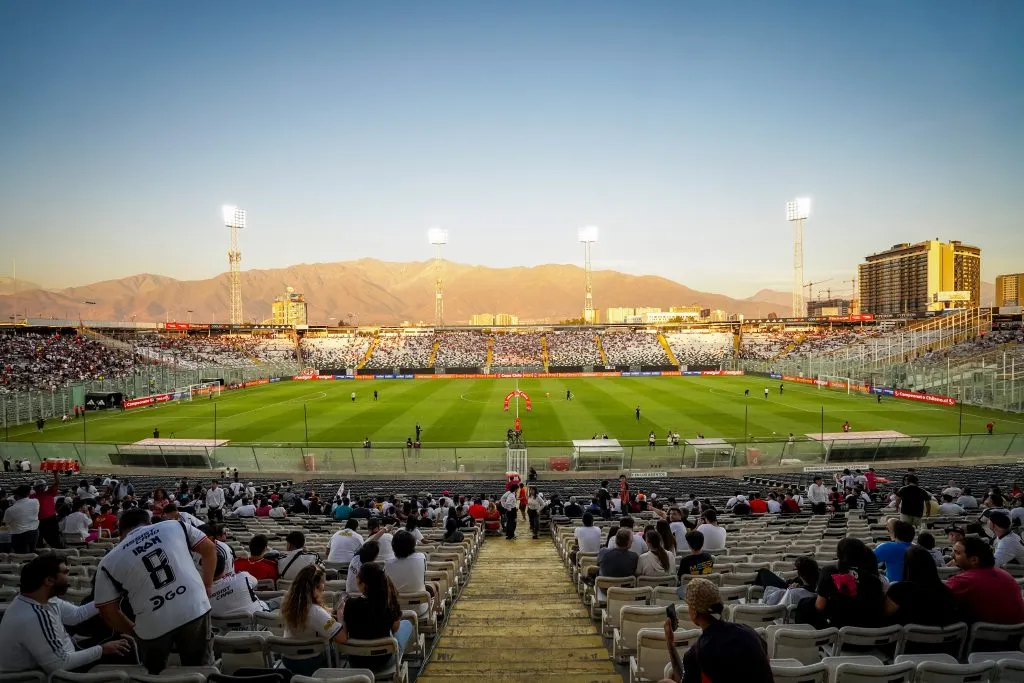 El Monumental de Colo Colo necesita hace varios años una remodelación profunda. | Foto: Guillermo Salazar.