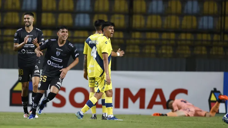 Everton cayó ante un interesante Independiente del Valle.