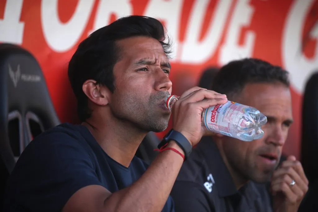 Nicolás Núñez recibió un importante respaldo en la U. Católica. (Jonnathan Oyarzun/Photosport).