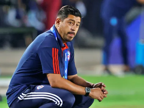 Córdova se escuda en la cancha tras la manita de Argentina