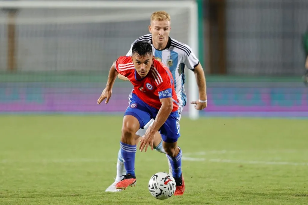 Vicente Pizarro, capitán de La Roja Sub 23 en Preolímpico de Venezuela (Photosport)