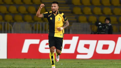 El delantero argentino es figura en su primer partido en Coquimbo.