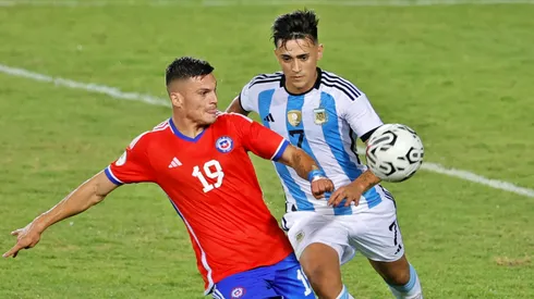 El Pibe Solari está siendo una de las buenas figuras de Argentina.