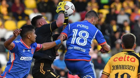 Luciano Pons le gana el salto a Nicolás Guerra para ser titular en la U.