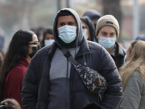 ¿Cómo cuidarse? Aumentan casos de Covid en Chile
