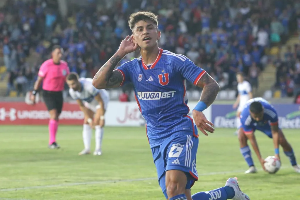 Maximiliano Guerrero celebra su gol ante la UC. FOTO: JORGE DIAZ/AGENCIA VS