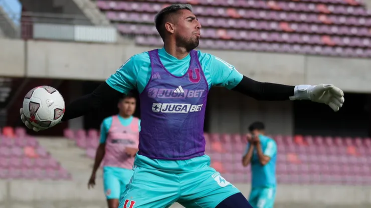 Gabriel Castellón asoma como titular en la U por primera vez.