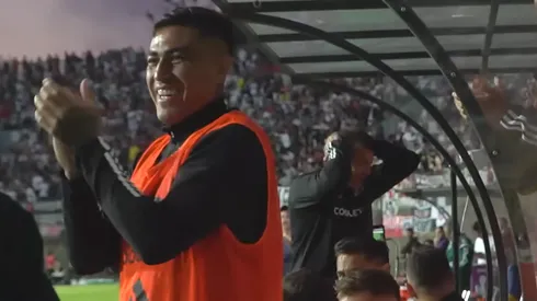 Jorge Almirón se llevó las dos manos a la cabeza tras el gran gol que anotó Carlos Palacios en el Sausalito.