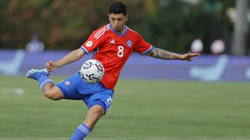 César Pérez aparece en el radar de Colo Colo