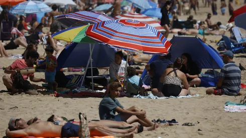 ¿Me dan vacaciones si trabajo con boletas de honorarios?