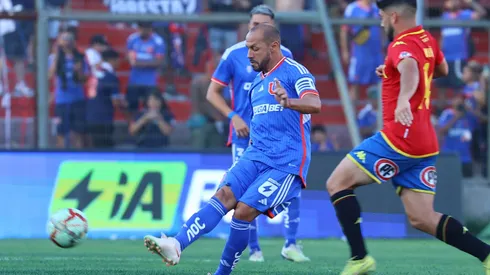 Marcelo Díaz fue capitán en el segundo tiempo del duelo ante Unión Española.