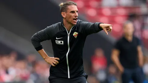 Sebastián Beccacece vive momentos de tensión en España.