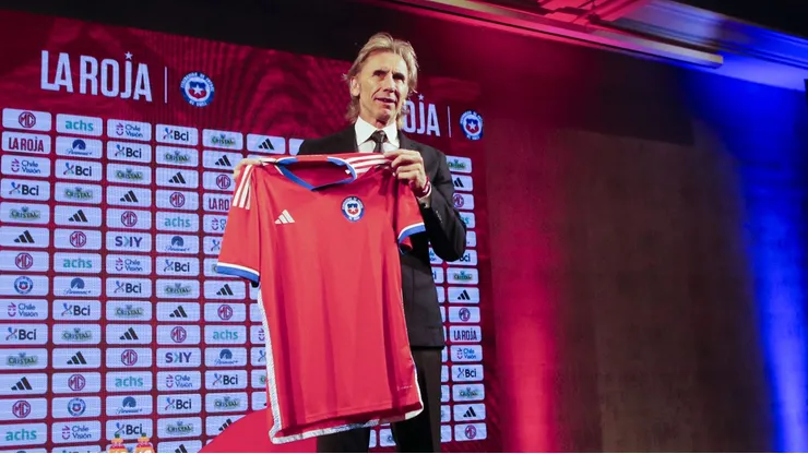 Gareca habló de todo en su presentación