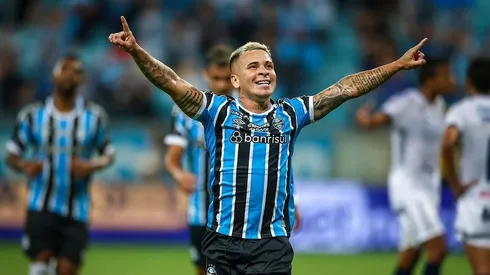 Soteldo provoca a la hinchada de Gremio