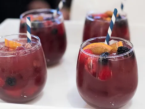 ¿Cómo hacer sangría? Receta de tragos refrescantes para el verano