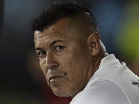 Almirón toma drástica decisión con uno de los sueldos más altos