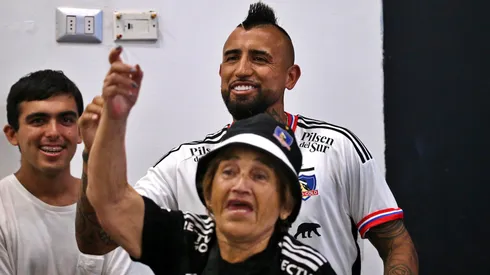El King fue el mejor regalo de cumpleaños para María Colo Colo.