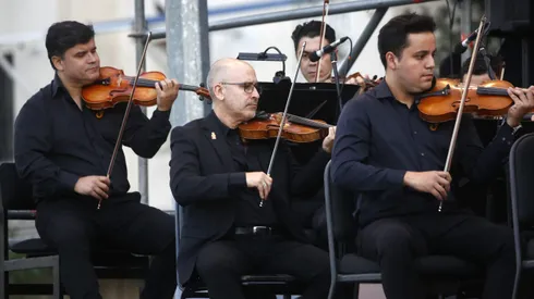 ¿Dónde habrá cortes de calles en Santiago este martes?