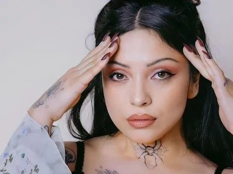 Mon Laferte defiende su controversial video "Pornocracia"