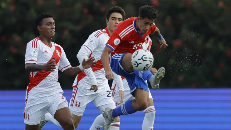 Lucas Assadi y la derrota de La Roja sub 23 contra Perú en el debut.