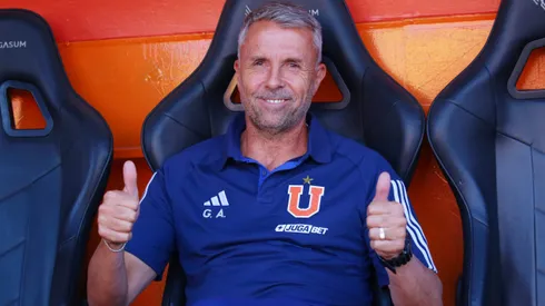 Gustavo Álvarez arrasó en su primer partido al mando de la U.