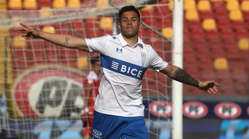 Alexander Aravena habría sido ofrecido en River Plate.