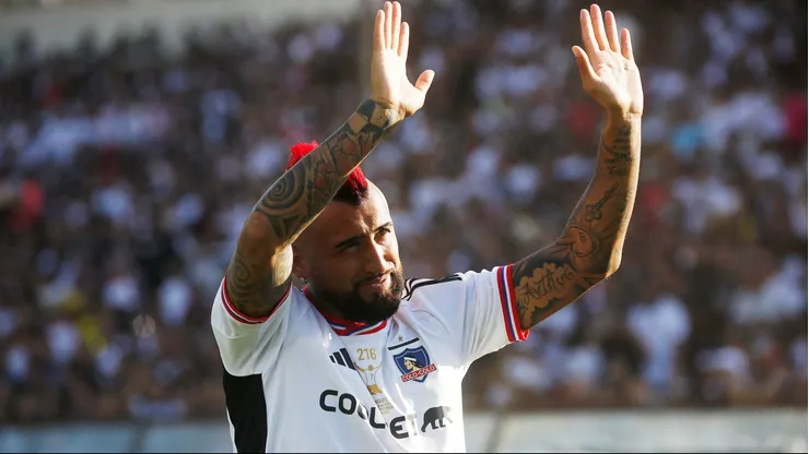 Arturo Vidal tendrá una presentación a estadio abierto en Colo Colo.