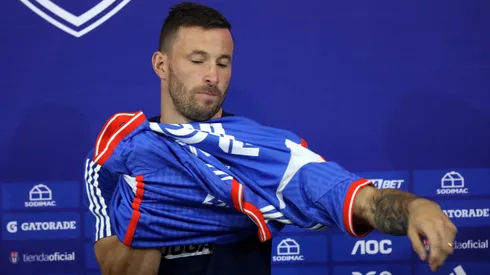 Luciano Pons todavía está entrenando aparte de sus compañeros.