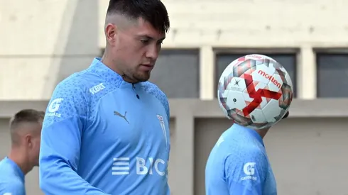 Nicolás Castillo regresó a las canchas con la UC y ha mostrado un gran nivel en las prácticas.