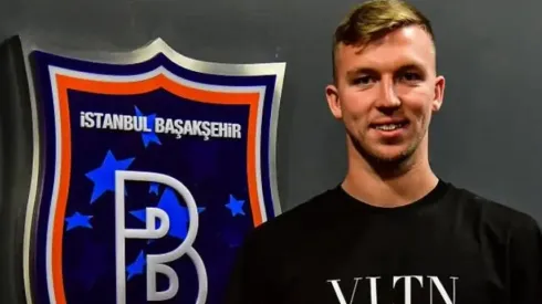 El ex club de Junior Fernandes echó al jugador israelí.