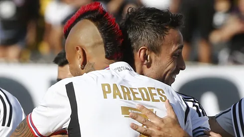 Valdivia le recuerda a Colo Colo cómo batalló Vidal para recuperarse de su rodilla y jugar el Mundial con La Roja.