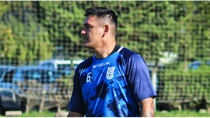 Matías Rodríguez vuelve al fútbol tras un largo tiempo alejado de la actividad.