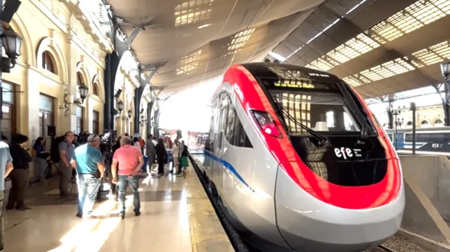 Tren rápido desde Santiago a Curicó