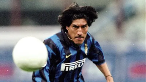Zamorano celebra 57 años y recibió un saludo del Inter