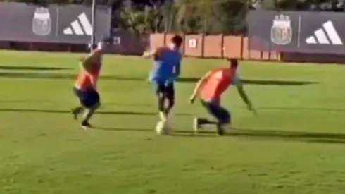 Solari anotó un golazo antes de irse a Venezuela con su selección.