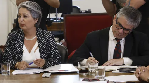 Santiago, 15 de enero de 2024 La ministra del trabajo, Jeanette Jara, junto a su par de Hacienda , Mario Marcel; encabezan reunion por reforma. Alas pensiones. Dragomir Yankovic/Aton Chile