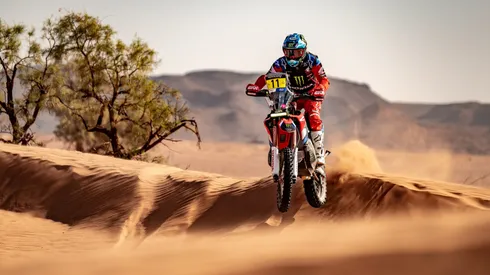 José Ignacio Cornejo da pelea por entrar al podio en el Dakar 2024.