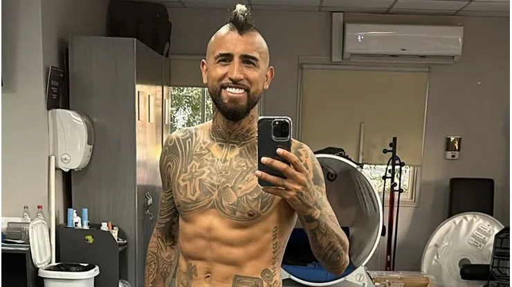 El King muestra su físico y confirma que está listo para volver.