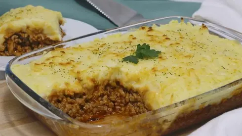 Receta de pastel de papas paso a paso.
